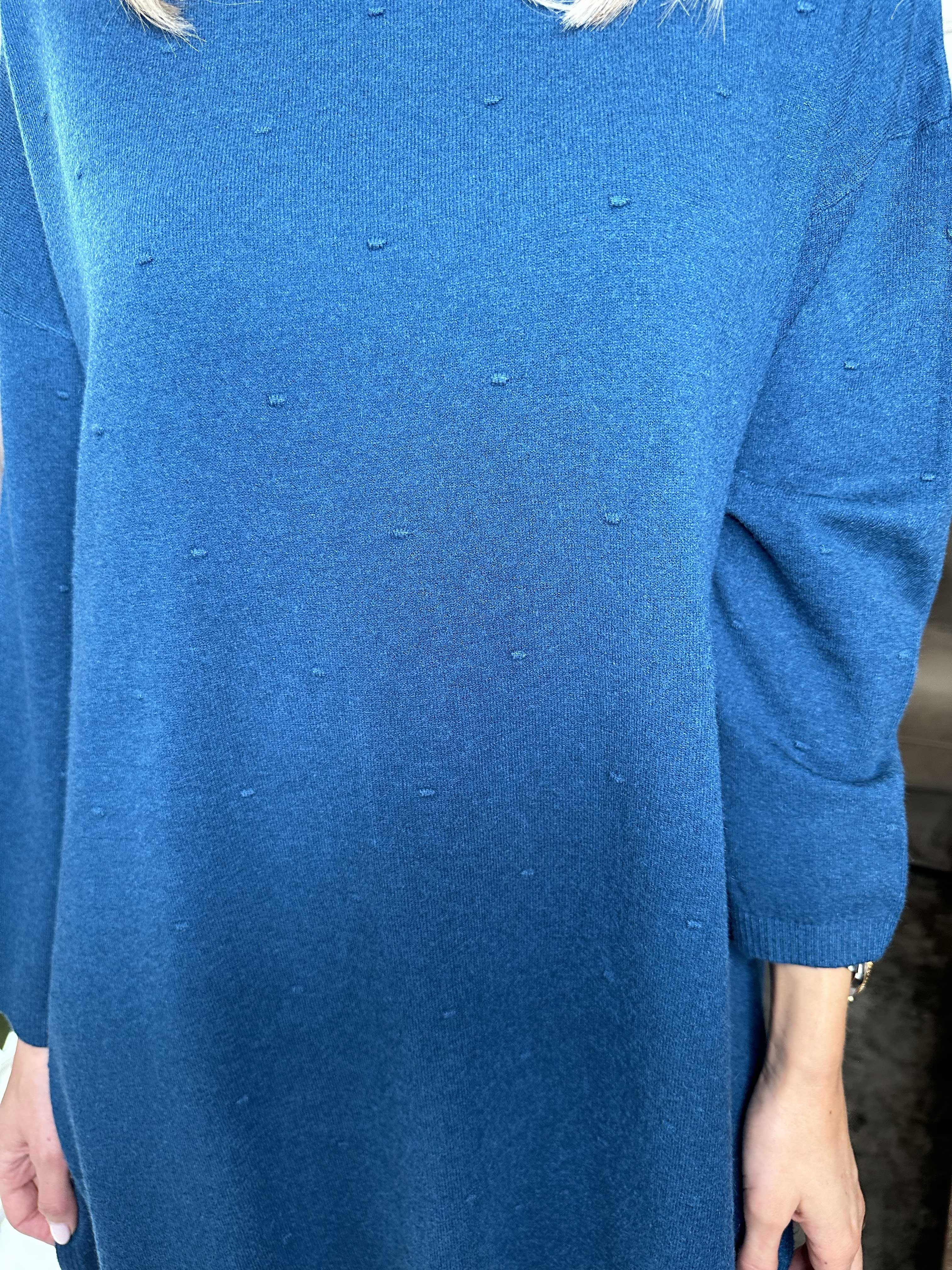 Zina - Tröja med prickiga detaljer i tyget